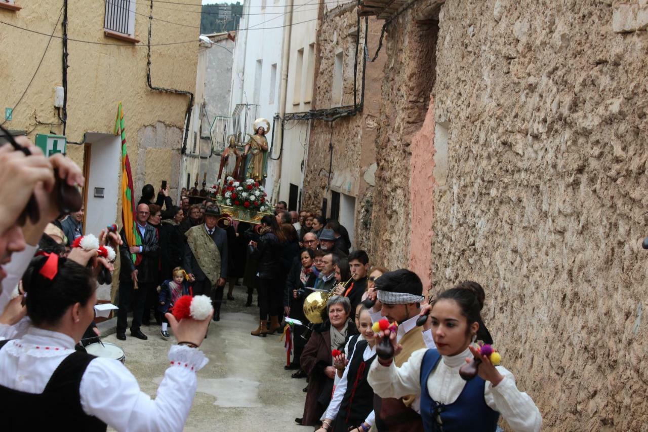 Posada Manolon Santa Cruz de Moya 外观 照片